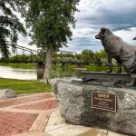 Statue of "Shep" the dog along the Missouri River